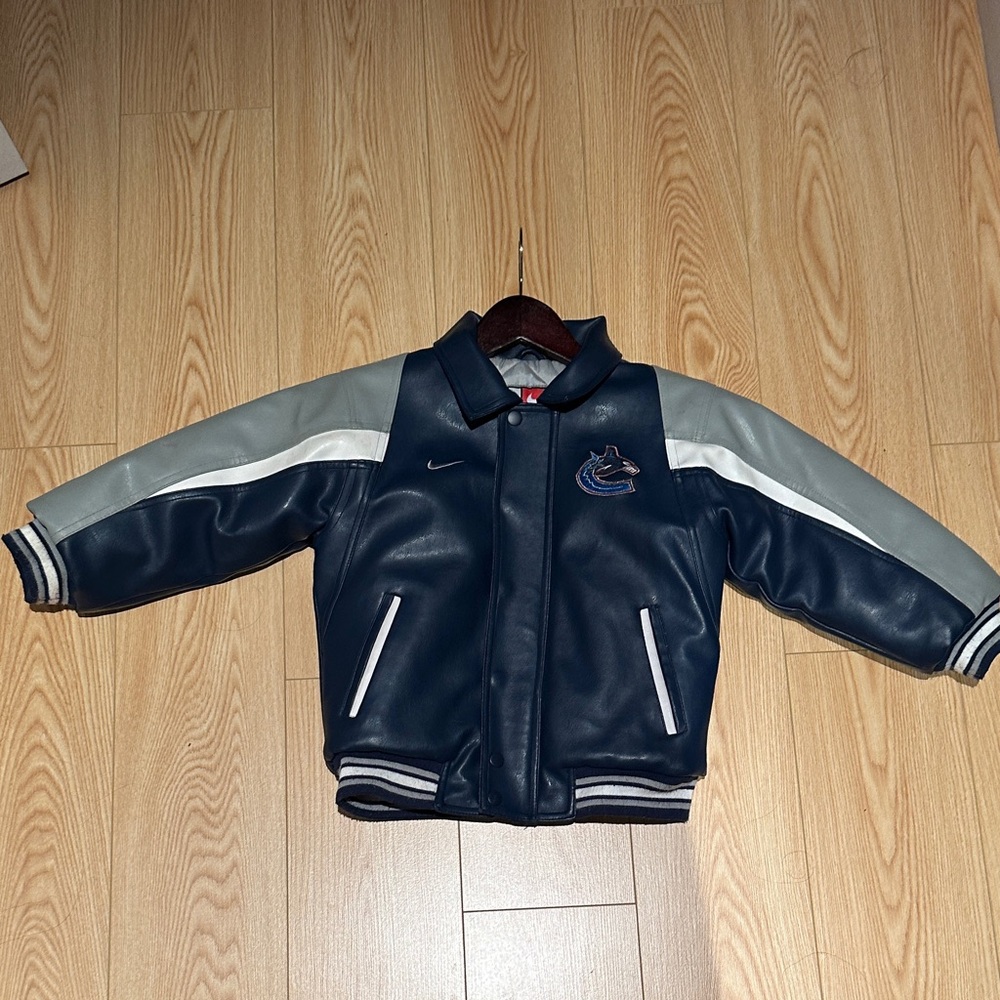 Nike Canucks vegan leather Navy and Light Gray Varsity Jacket size 6 youth